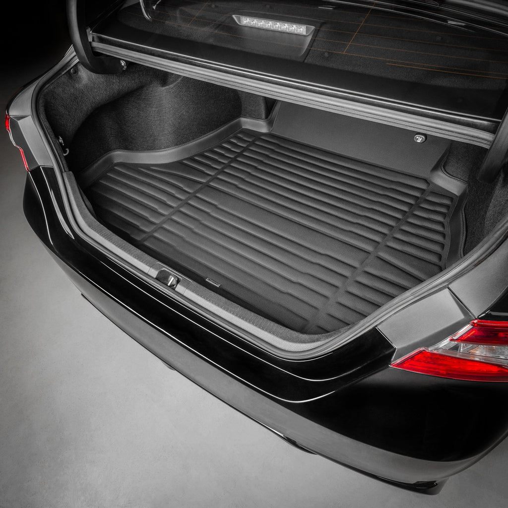 Toyota Camry Hybrid AWD