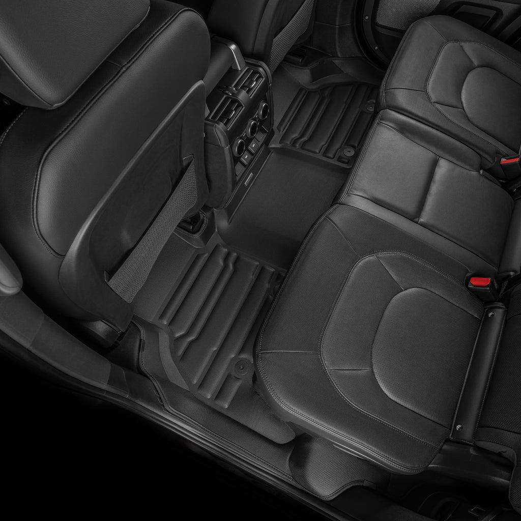 Land Rover Defender 130 8-Seater